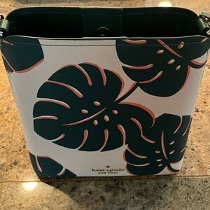 Kate Spade Monstera Leaves Small Bucket Purse and Large Slim Billfold Wallet Set